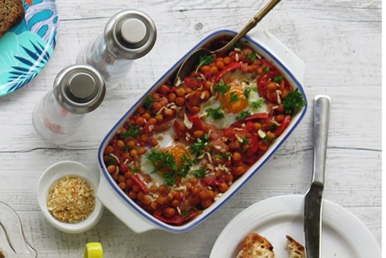 Baked chickpeas with kale
