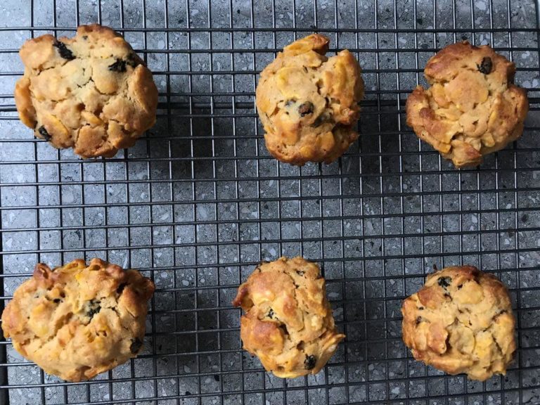 school cornflake biscuits
