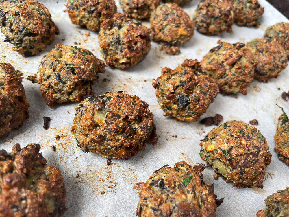 Paleo No-Meat Meatballs